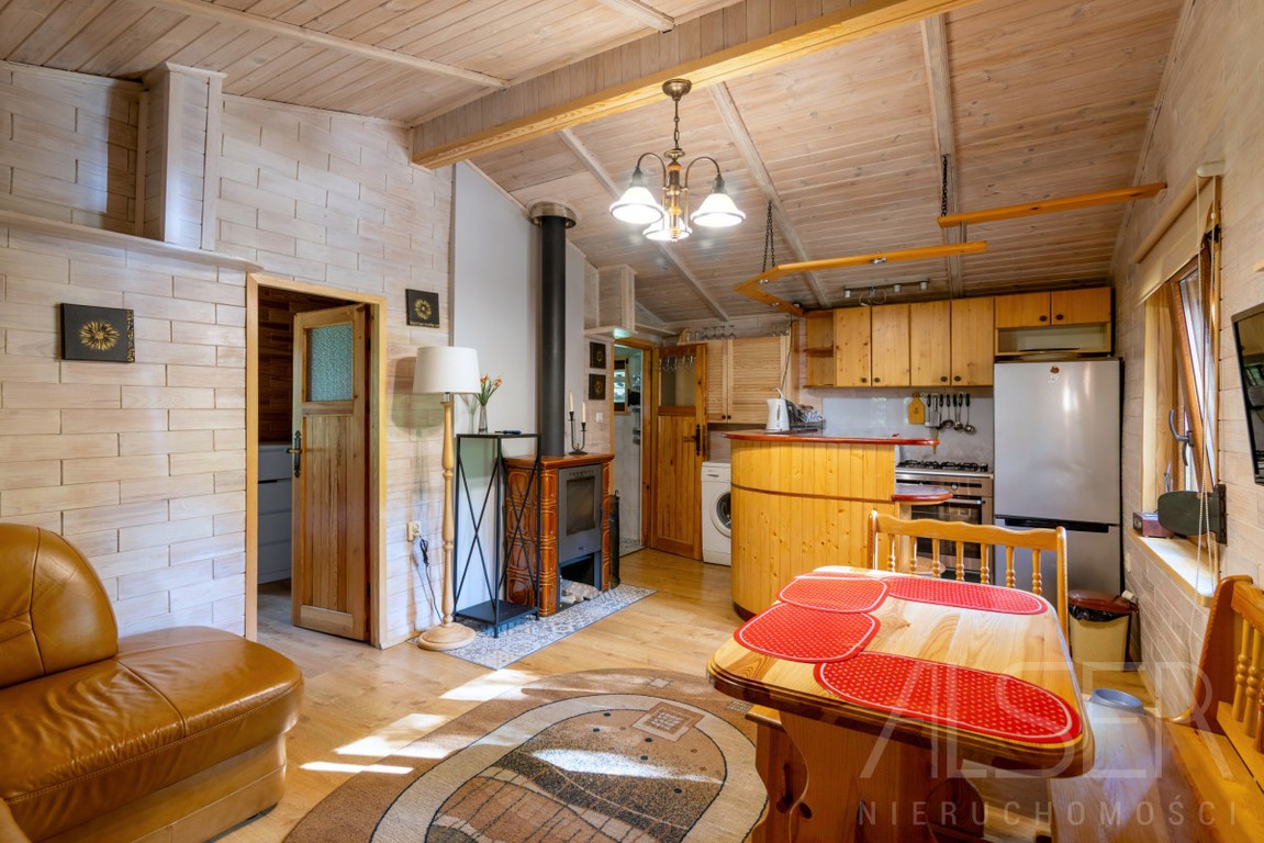 Dom na sprzedaż, 3 pokoje, 43 m², Brok