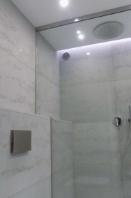 Beton architektoniczny w łazience - płyty betonowe do łazienki Luxum-2