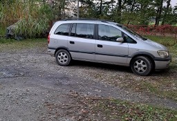 Opel Zafira A Automat 1,8 16v benzyna bez korozji 17800 km. przebiegu.