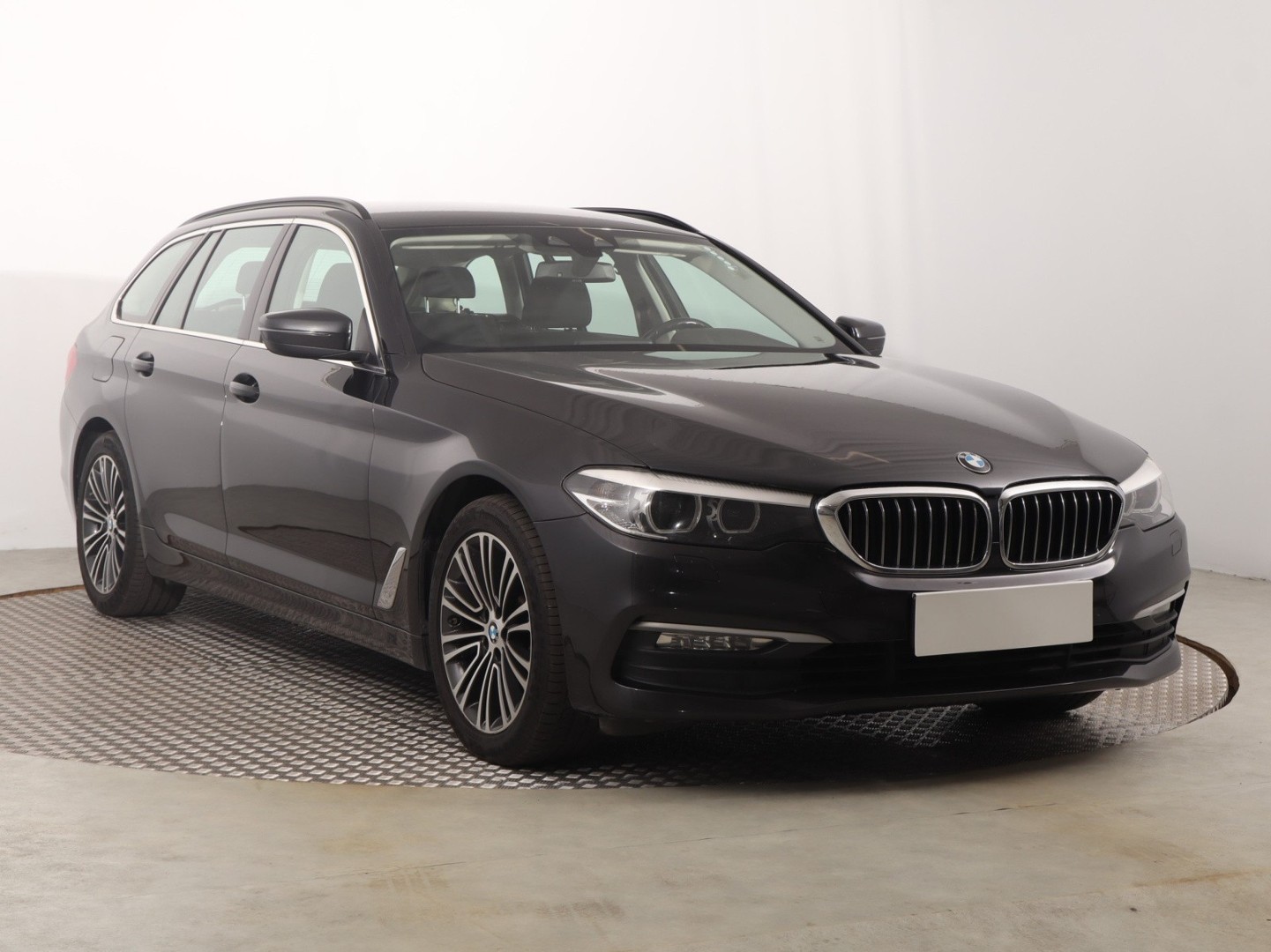 BMW SERIA 5 VI (F07/F10/F11) BMW SERIA 5 , 190 KM, Automat, Navi, Klimatronic, Tempomat, Parktronic