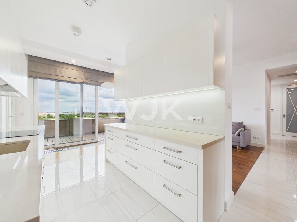 86 m², 2 sypialnie, ul.Merliniego, Mokotów - Więcej