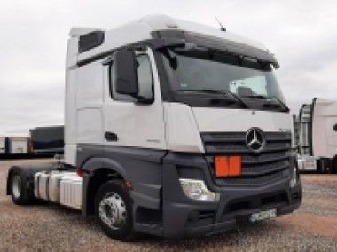 Mercedes-Benz actros-1