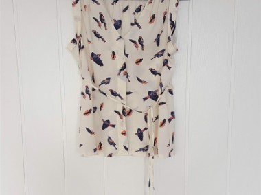 Śliczna bluzka H&M 36 S kremowa w jaskółki ptaki wzór ptak wróble-1
