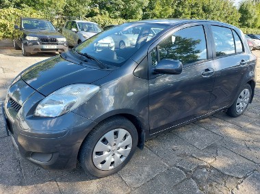 Toyota Yaris II 1.4 benzyna 101 KM klimatyzacja-1