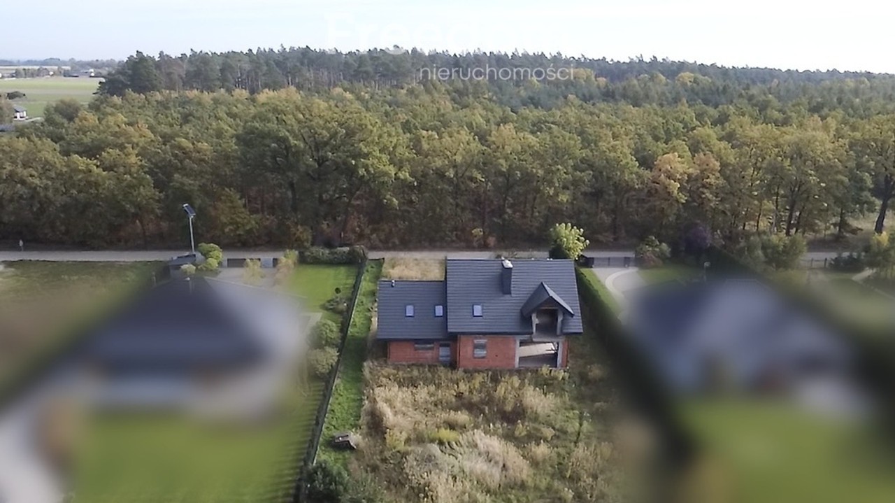 Dom na sprzedaż, 4 pokoje, 208 m², Koło