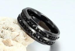 Nowy pierścionek obrączka czarny czerń masywny czarne cyrkonie elegancki stal