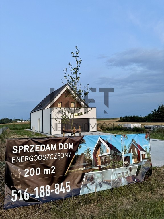 dom na sprzedaż