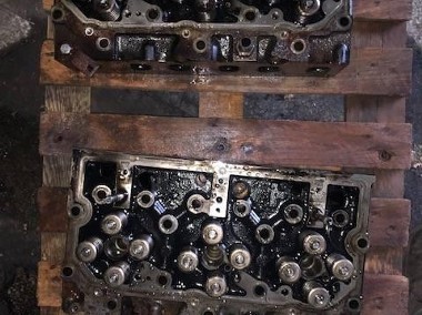 Massey Ferguson - Głowica Cylindrów - Sisu 84CTA-4V-1