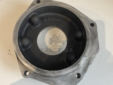 Fendt 936 - kołnierz pompy wtryskowej-1