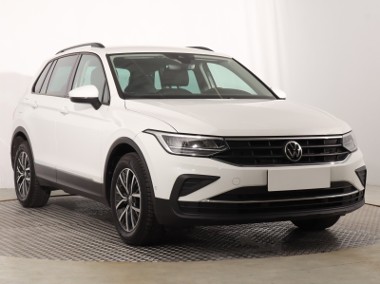 Volkswagen Tiguan , Salon Polska, 1. Właściciel, DSG, VAT 23%, Skóra, Navi,-1