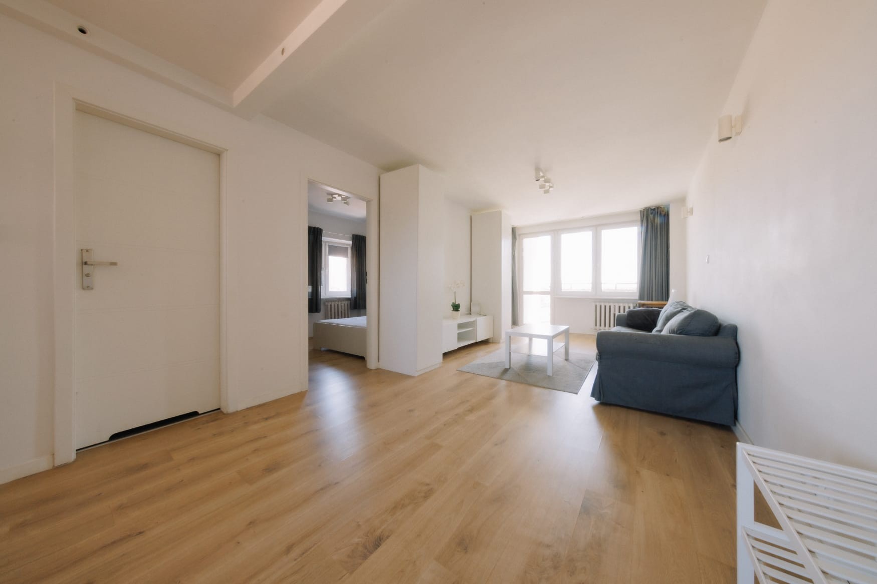Przestronne 3 pokoje | Balkon | Blisko Łazienek Królewskich | Najem bezpośredni - View 2