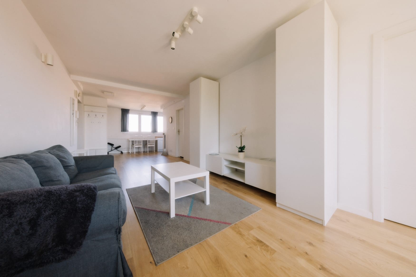 Przestronne 3 pokoje | Balkon | Blisko Łazienek Królewskich | Najem bezpośredni - View 6