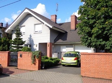Dom Poznań Grunwald, Junikowo-1