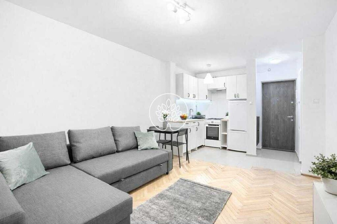 Inwestycyjne / Doskonała lokalizacja / Balkon - Więcej