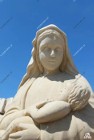 Rzeźba Matki Boskiej z piaskowca