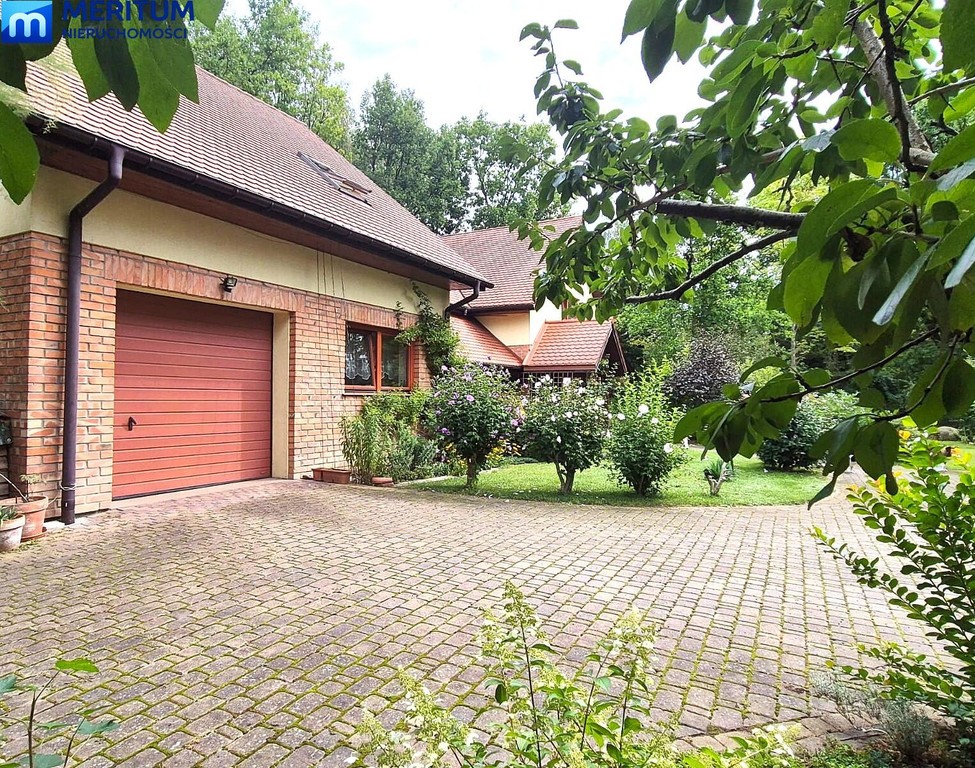 Dom na sprzedaż, 6 pokoi, 235 m², Opypy