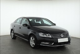 Volkswagen Passat B7 , Salon Polska, Serwis ASO, Navi, Xenon, Klimatronic,