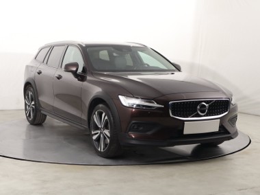 Volvo V60 II V60 Cross Country , Salon Polska, Automat, VAT 23%, Skóra, Navi, Kli-1