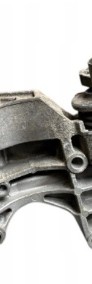 Volkswagen Transporter - Caravelle T5 2.0 TDI Mocowanie alternatora-3