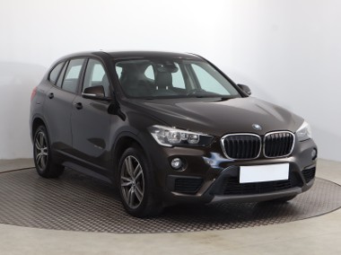 BMW X1 F48 , Klimatronic, Tempomat, Parktronic, Podgrzewane siedzienia-1