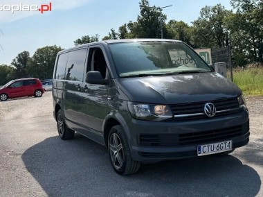 Volkswagen Transporter-1