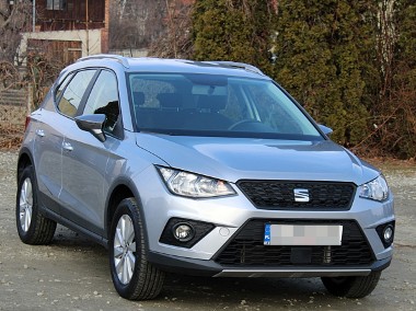 SEAT Arona-1