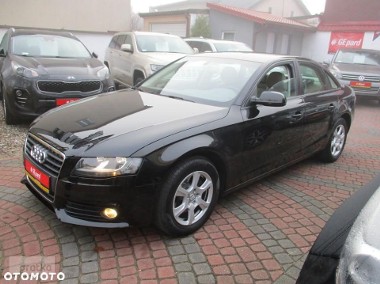 Audi A4 IV (B8)-1