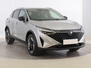 Nissan Qashqai III , 1. Właściciel, Serwis ASO, Automat, VAT 23%, Skóra, Navi,-1
