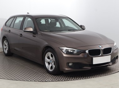 BMW SERIA 3 , Navi, Klimatronic, Tempomat, Parktronic,-1