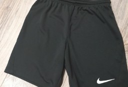 Spodenki dziecięce Nike Dri-FIT 137-147cm M