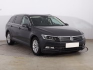 Volkswagen Passat B8 , Automat, Klimatronic, Tempomat, Parktronic