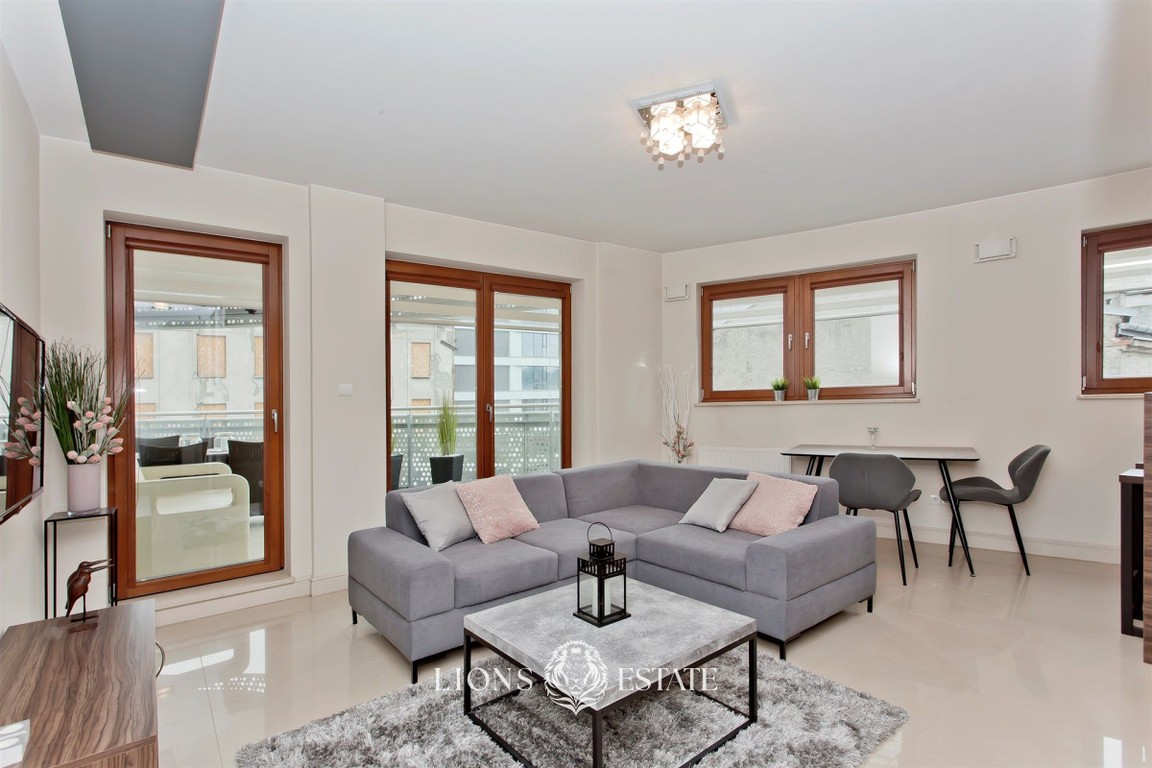 Designerski apartament w inwestycji w Śródmieściu – pohled 3