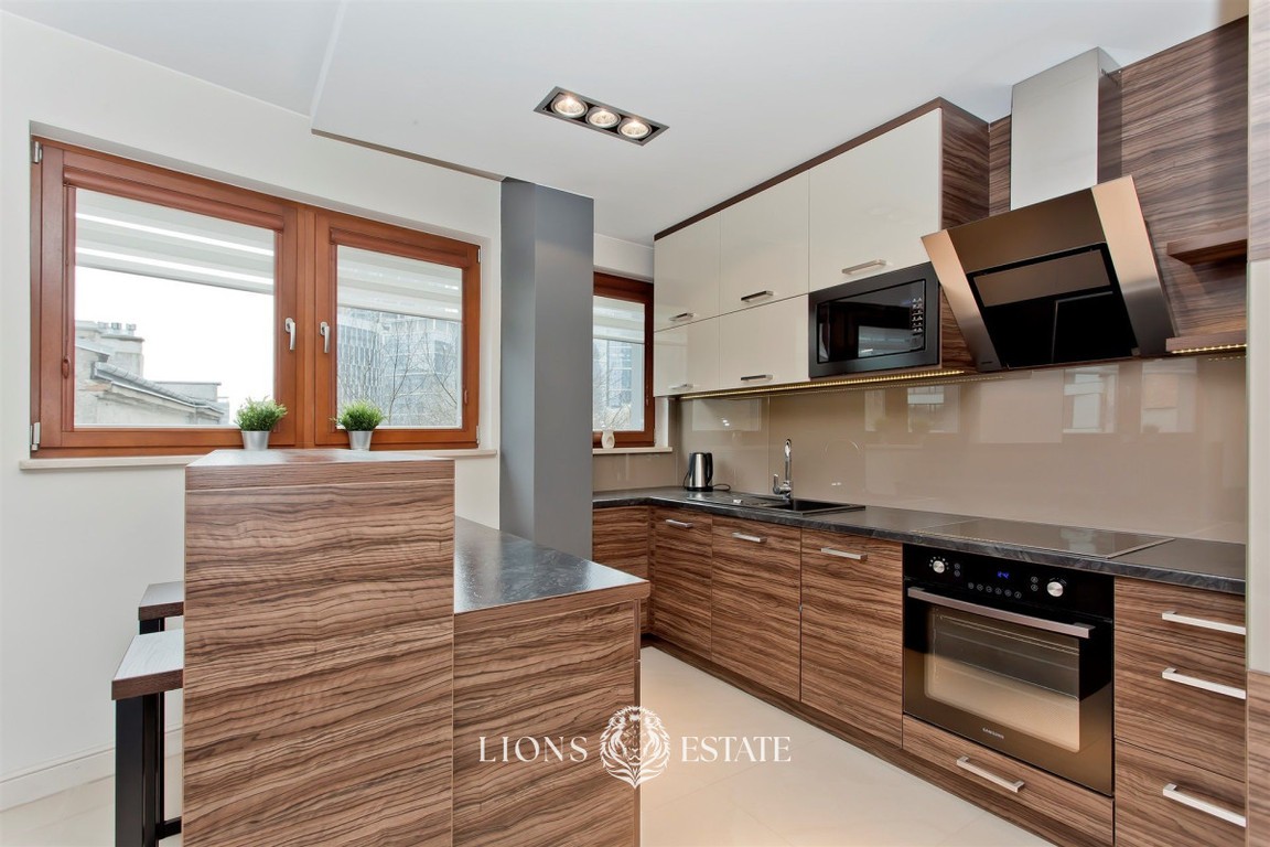 Designerski apartament w inwestycji w Śródmieściu – pohled 4