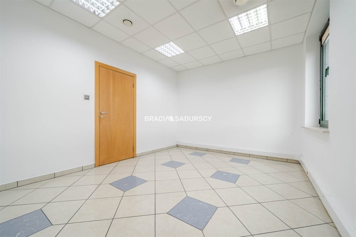 lokal biurowy w biurowcu 11 m² Pradnk Bialy - Widok 4