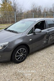 Opel Astra J-2