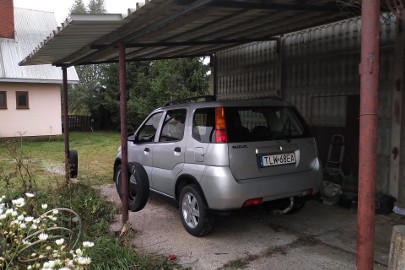 1.3 Grzane fotele, sprawna klimatyzacja, rozrząd na łańcuchu