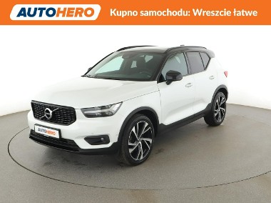 Volvo XC40 4x4 automat full LED navi panorama skóra/alcantara navi-1