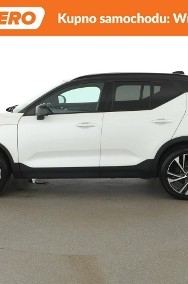 Volvo XC40 4x4 automat full LED navi panorama skóra/alcantara navi-2