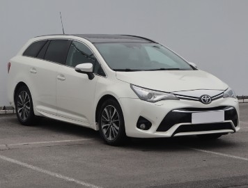 Toyota Avensis III , Salon Polska, Serwis ASO, Skóra, Navi, Klimatronic,