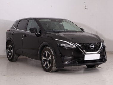 Nissan Qashqai III , Salon Polska, Serwis ASO, Automat, VAT 23%, Navi,-1