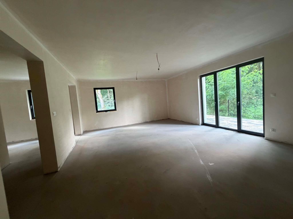 Dom na sprzedaż, 4 pokoje, 200 m², Kady