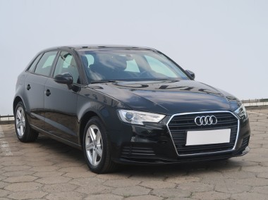 Audi A3 III , Salon Polska, Serwis ASO, Automat, VAT 23%, Klimatronic,-1