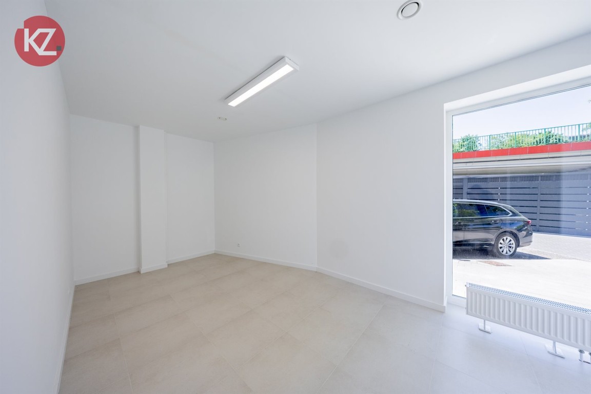 Komercyjne na sprzedaż, 61 m², 1 pomieszczenie Piła - Widok 6
