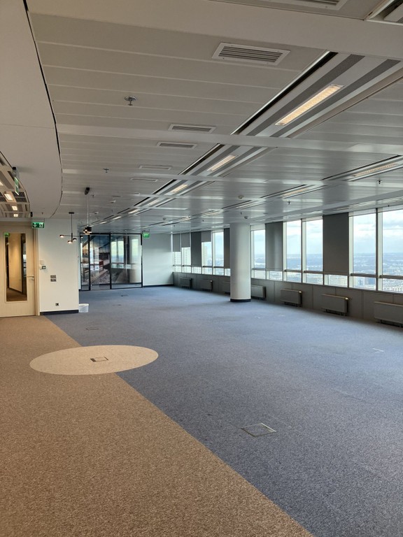 ZŁOTE TARASY SKYLIGHT FLEXI TERM – pohled 2