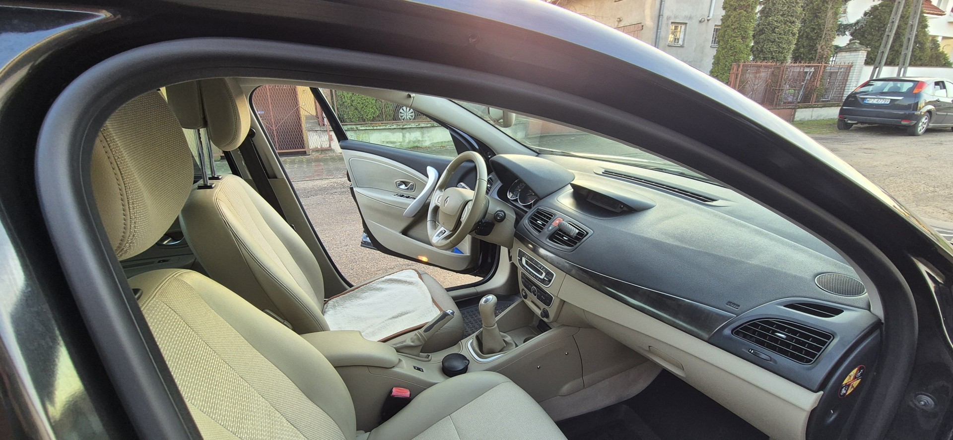 Renault Fluence Privilege 1.6 16V 110 benzyna , bezwypadkowy