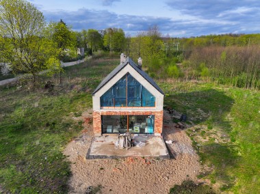 Nowy całoroczny dom wolnostojący nad jeziorem z plażą Mazury Warmia - 83,3 m2-1