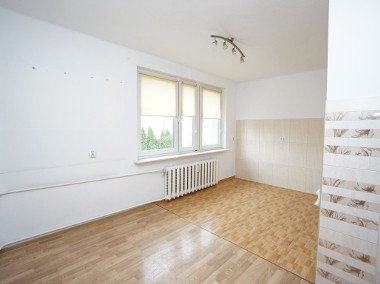 Mieszkanie bez umeblowania - idealna przestrzeń do własnej aranżacji - JAROSŁAW-1