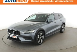 Volvo V60 II V60 Cross Country 4x4 automat skóra full LED navi Harman-Kardon grzane