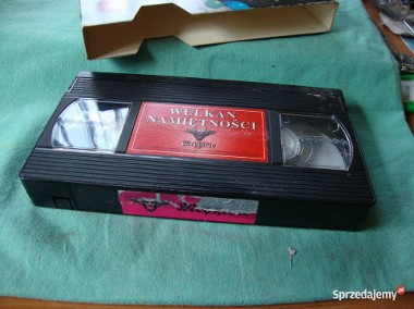 WULKAN NAMIĘTNOŚCI; film na  VHS-1