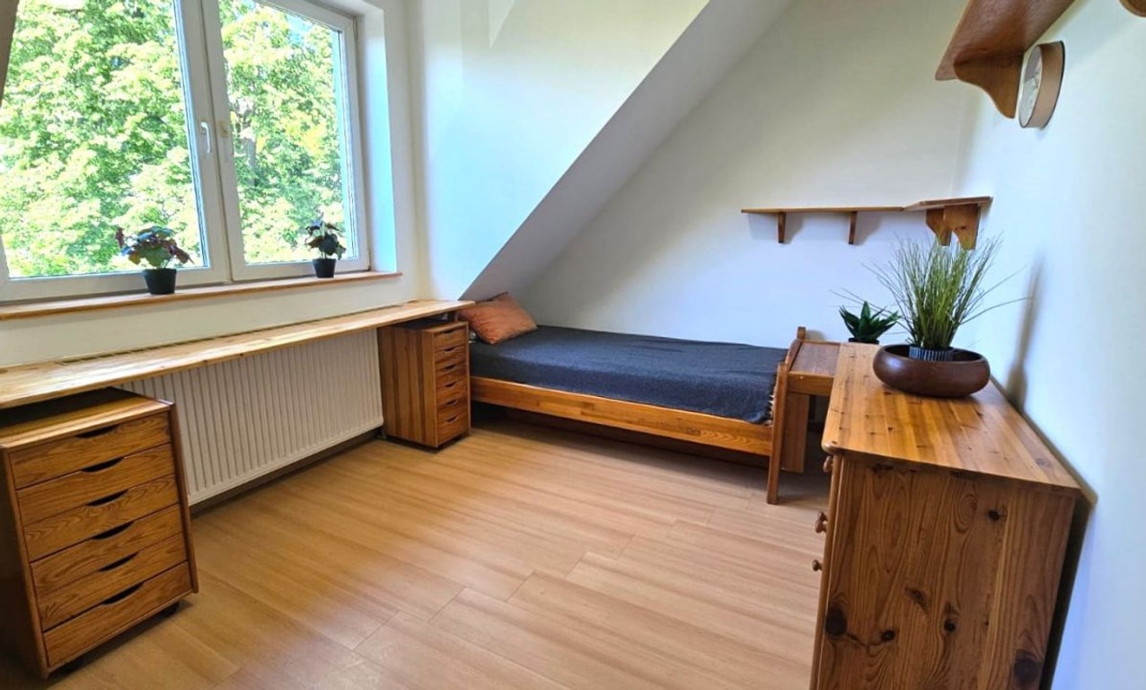 Do wynajęcia wygodne mieszkanie 3 pok. w Zgierzu – další